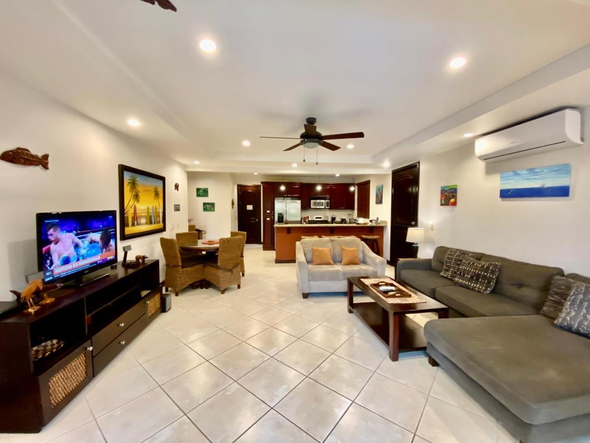 Monte Carlo Luxury Condominiums Хако Екстер'єр фото